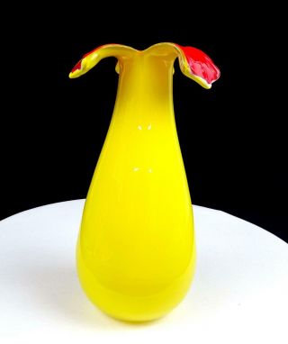 Gorgeous Designs China Cased Glass Yellow And Red 8 1/4 " Petal Vase Orig Sticker