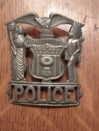 Vintage Obsolete Chicago Illinois Police Uniform Hat Badge